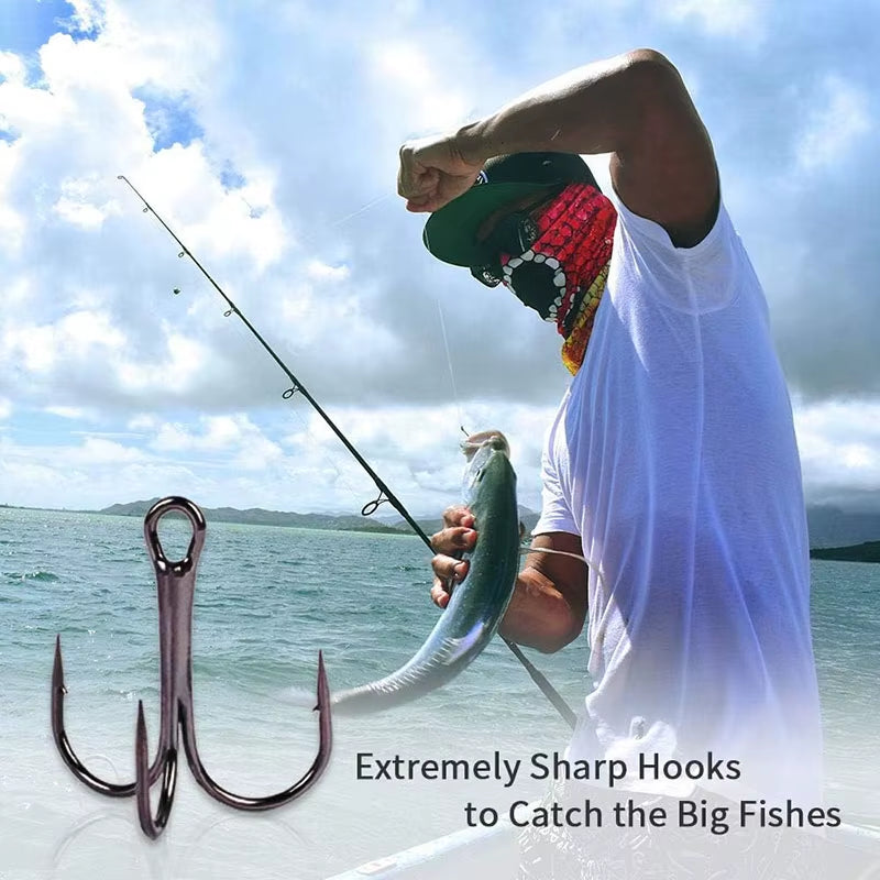 50Pcs/Lot Mix Treble Fishing Hook in Box High Carbon Steel Barbed Triple Fishing Hooks Fishing Tackle Fishhook for Hard Bait